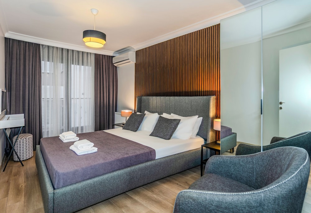 Etiz Residences 14/47