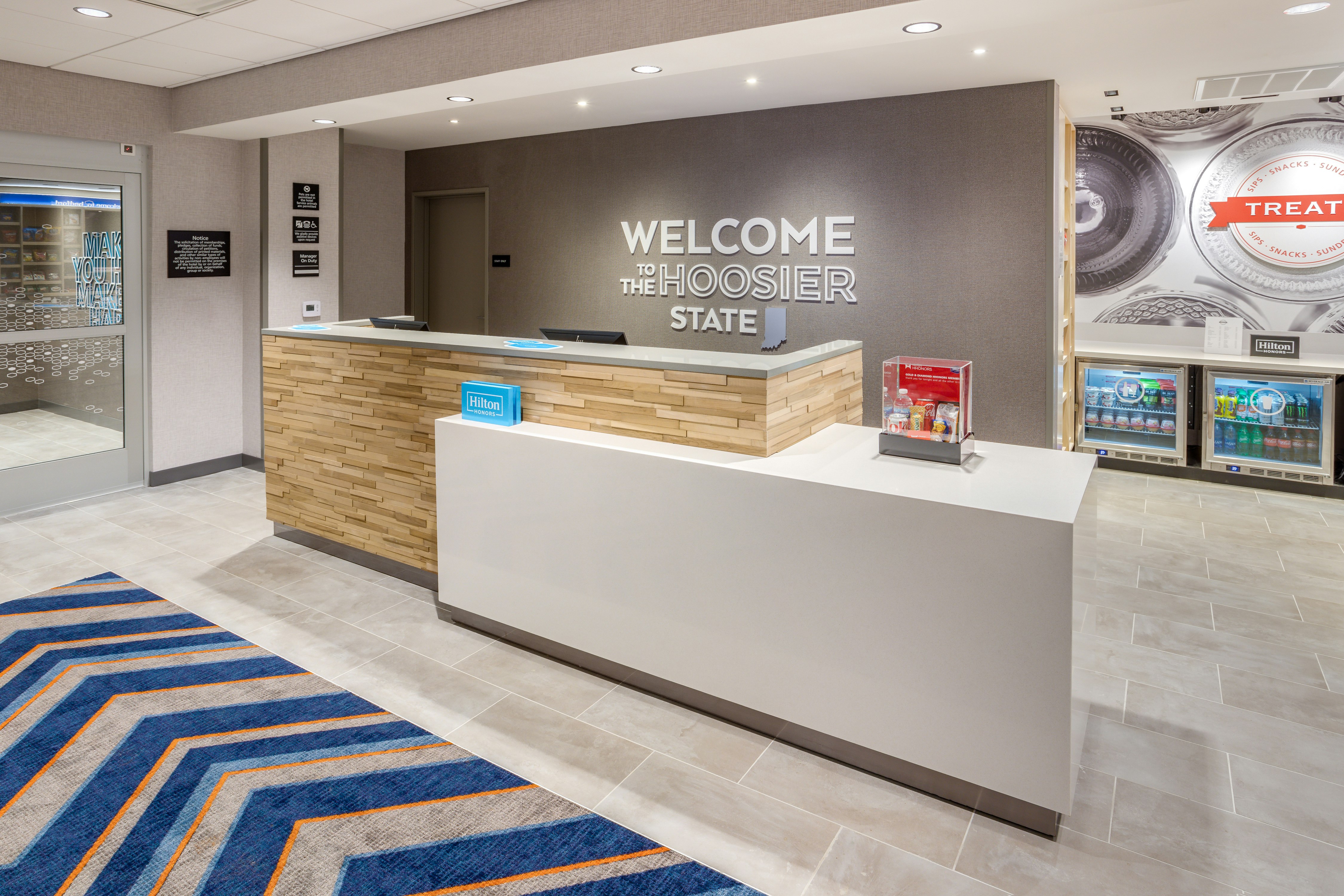 Lobby at Hampton Inn by Hilton Bedford, BEDFORD - IN