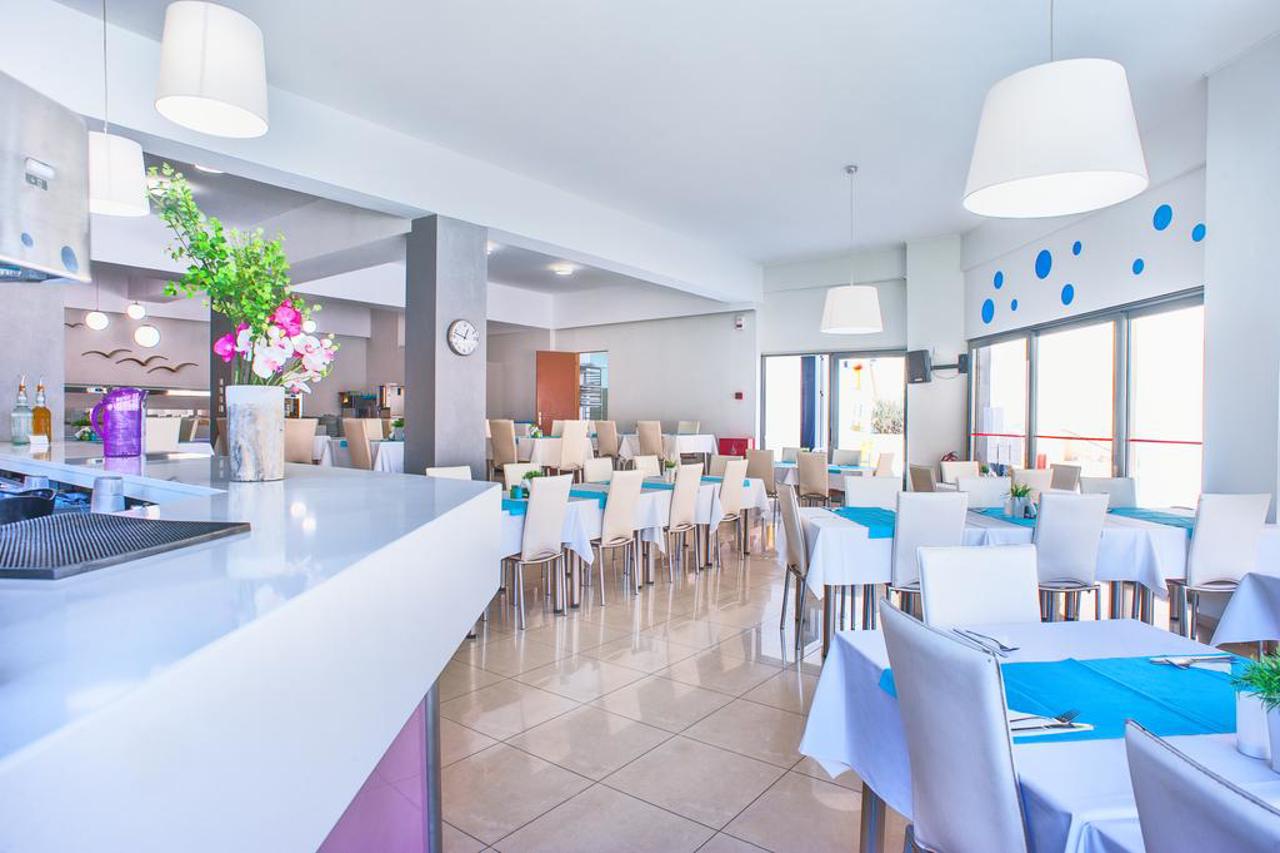 Sunrise Village Hotel 28/36