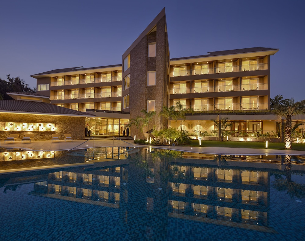 Kabir Hotel & Spa 1/30