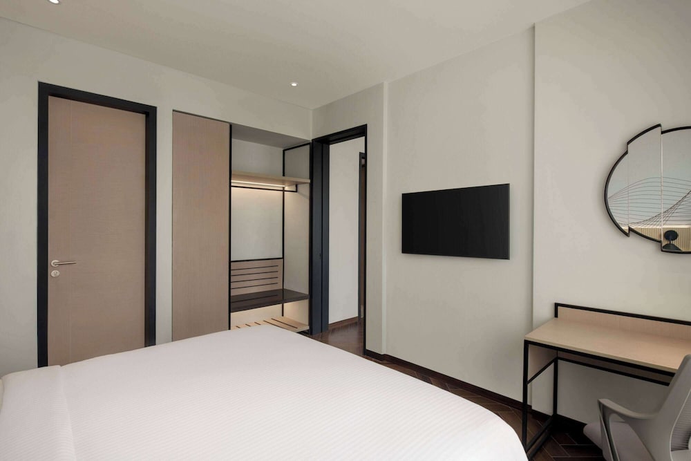 Ramada Encore By Wyndham Bhiwadi Phool Bagh Chowk 26/53