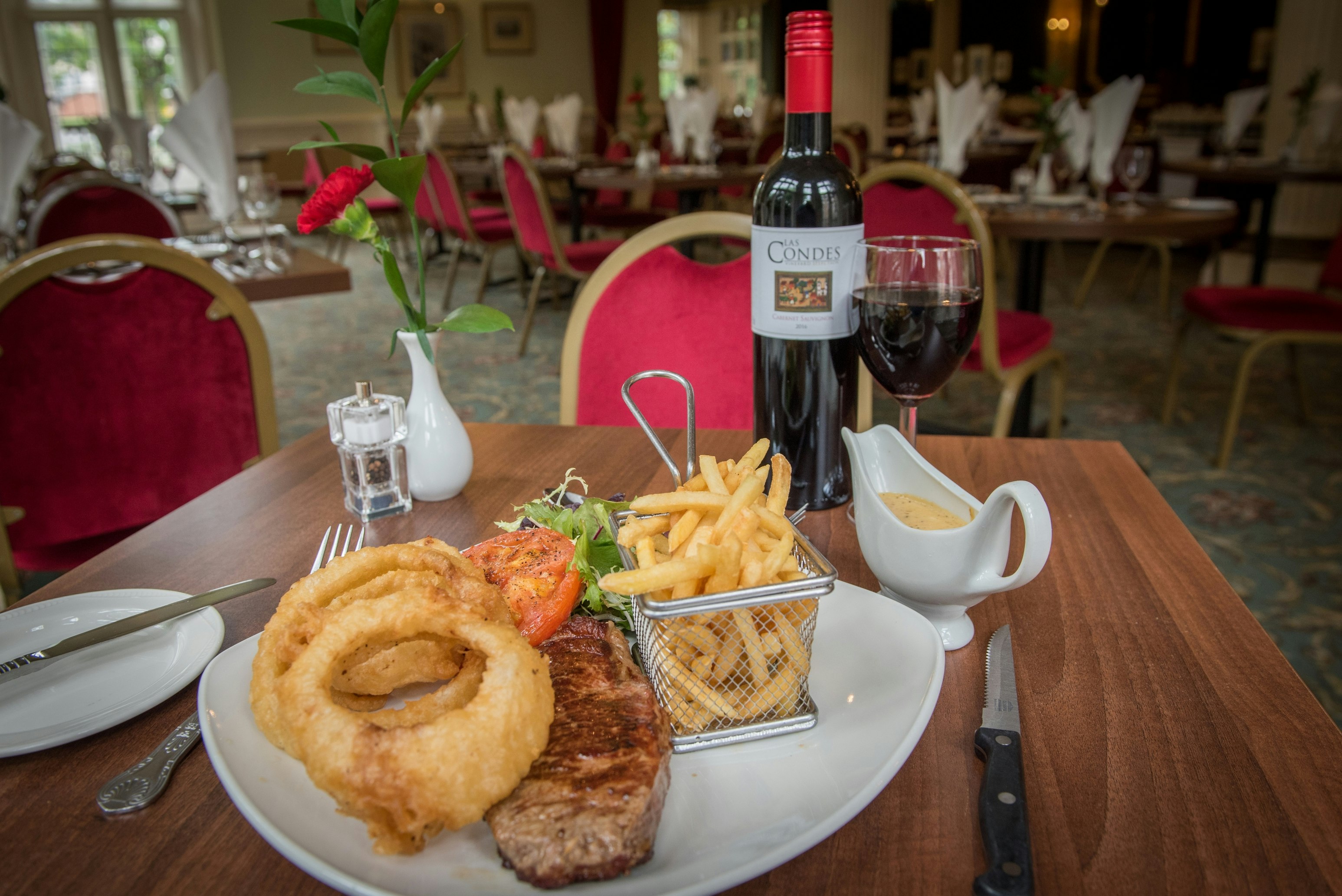 Cairn Hotel 33/50