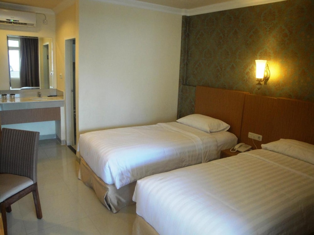 Ramayana Hotel 11/34