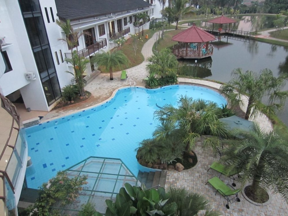 Rukun Resort Sentul 15/18