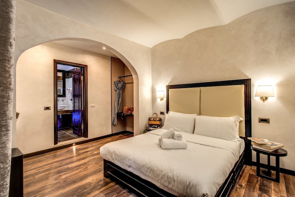 1 BEDROOM, DELUXE, QUEEN BED, JETTED TUB