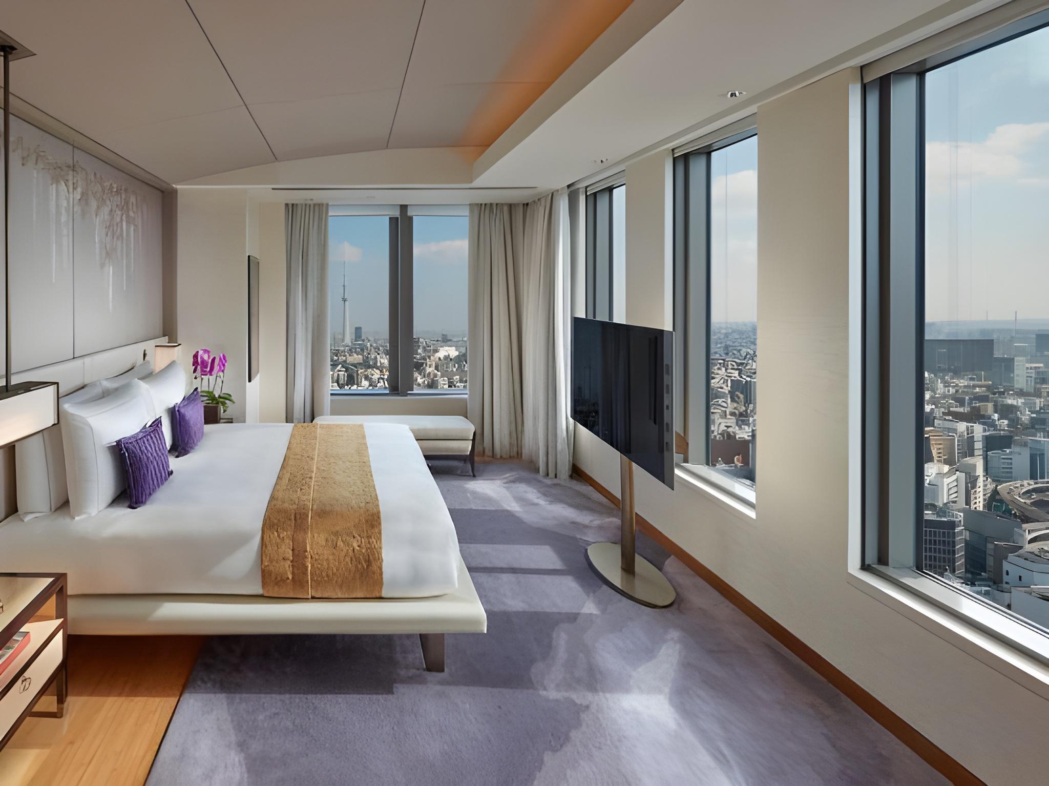 Mandarin, Suite, Corner