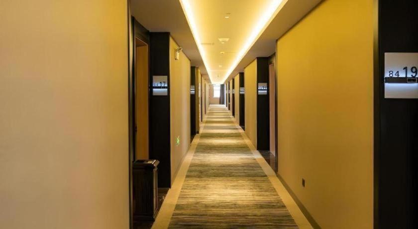 GreenTree Inn Express Hefei Yaohai Wanda Minghuang Road 24/38