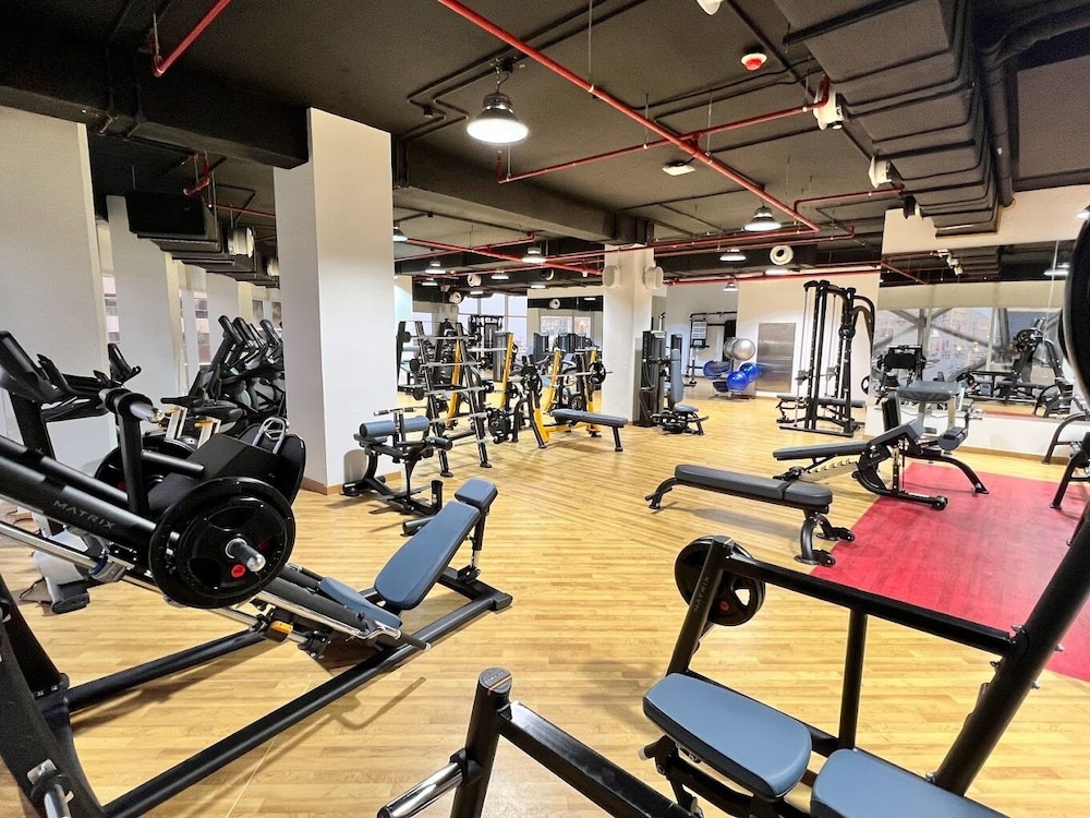 Century Marina Hotel, Lusail 25/50
