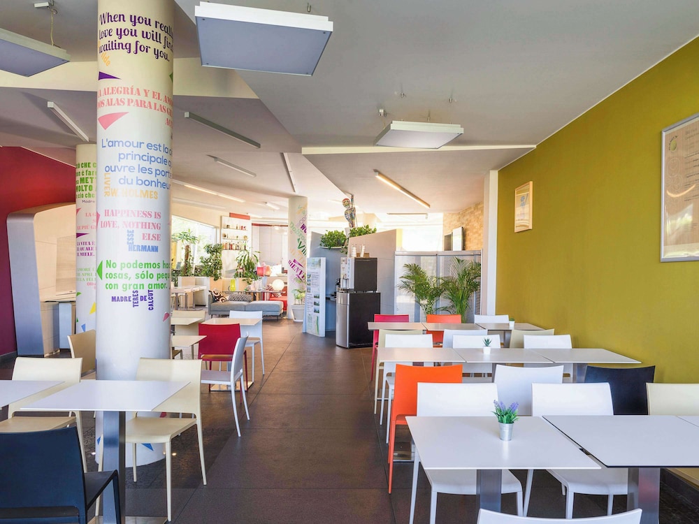 Ibis Styles Catania Acireale 57/75