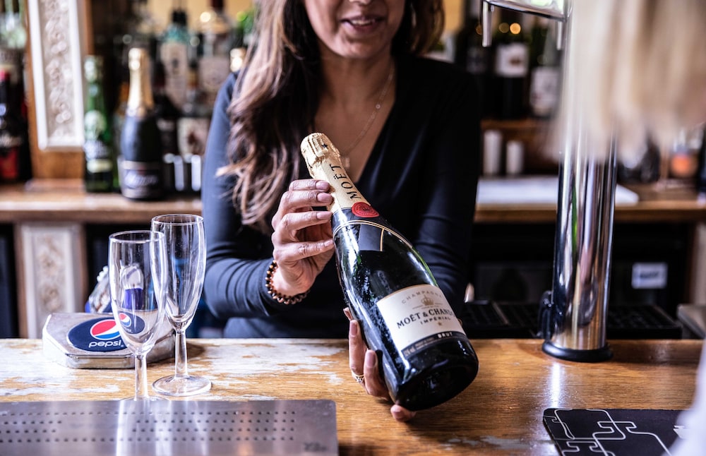 The Grange Hotel 24/50