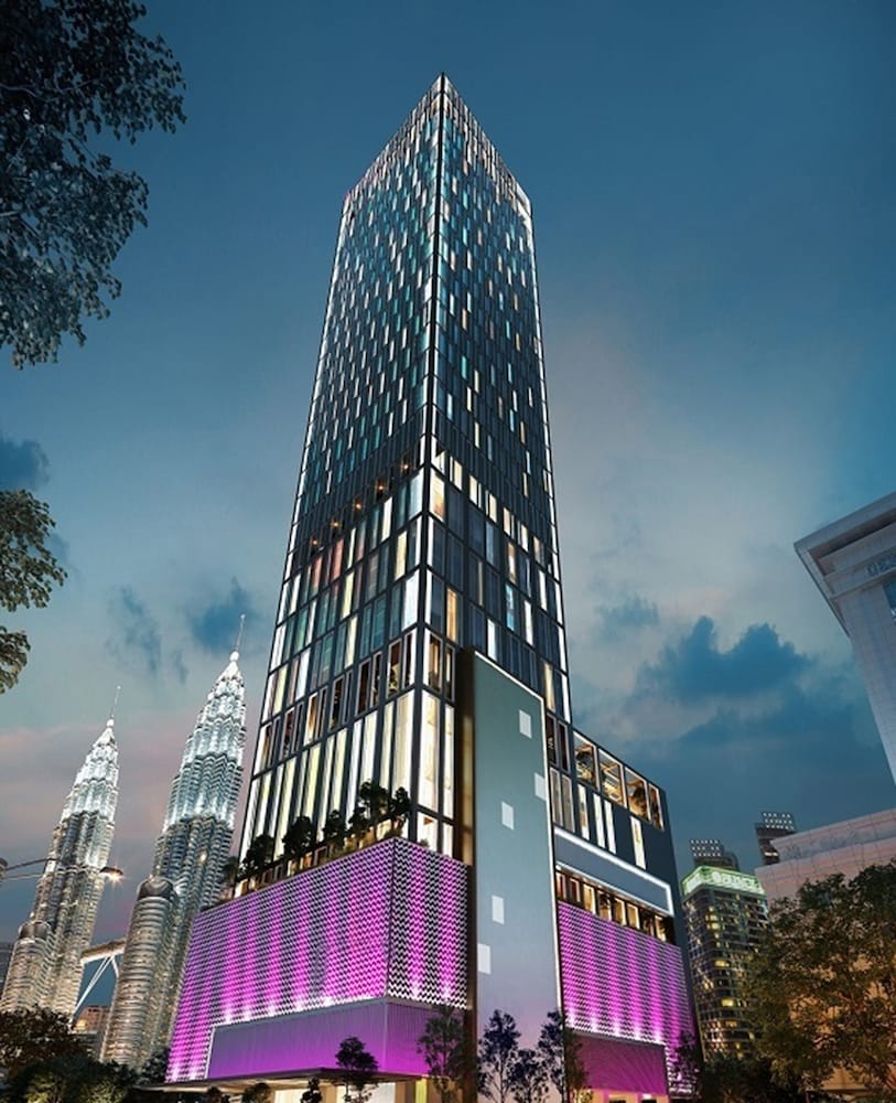 Tropicana The Residences KLCC by Luxury Suites 1/35