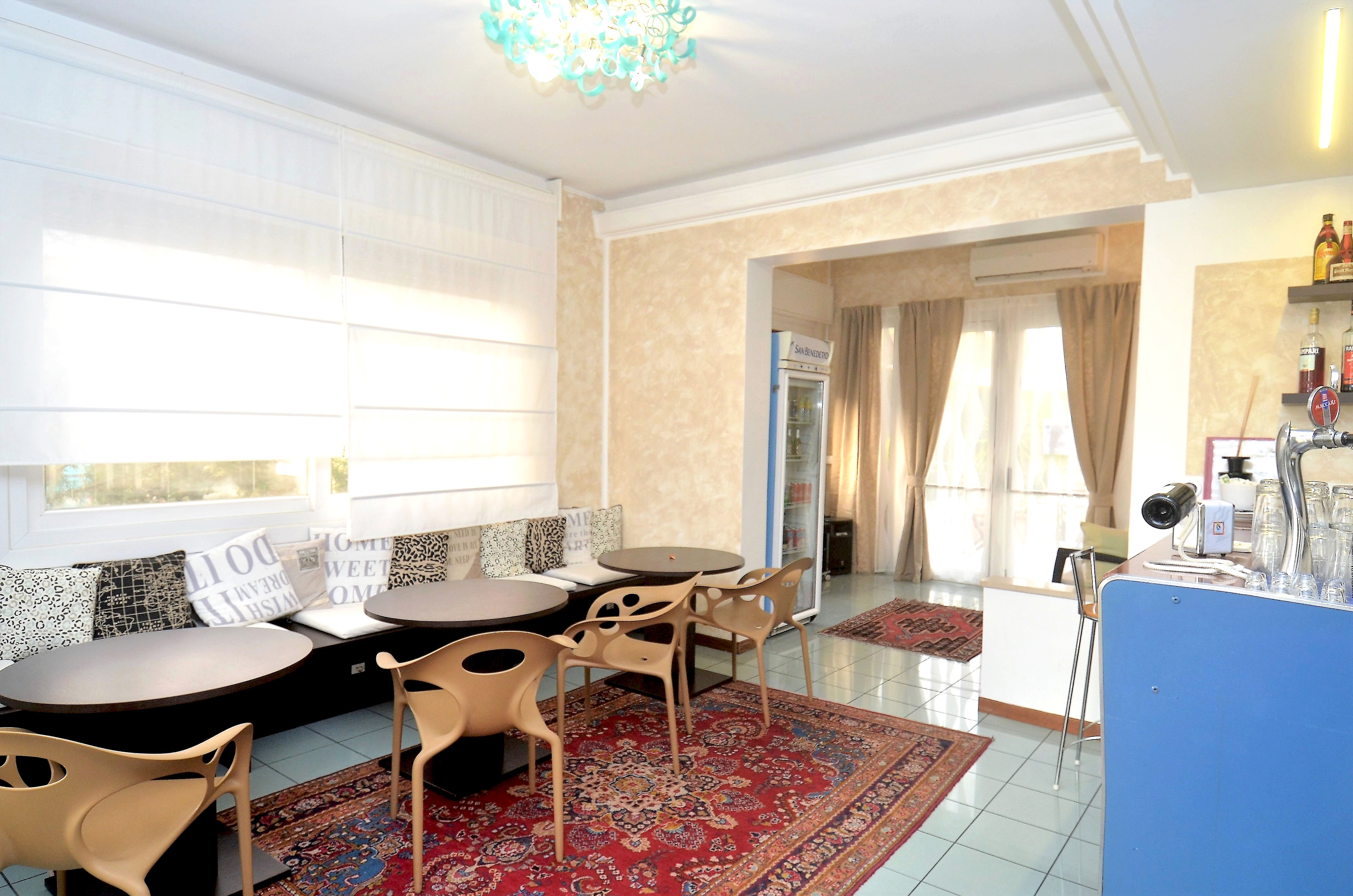 Ute Hotel 26/40