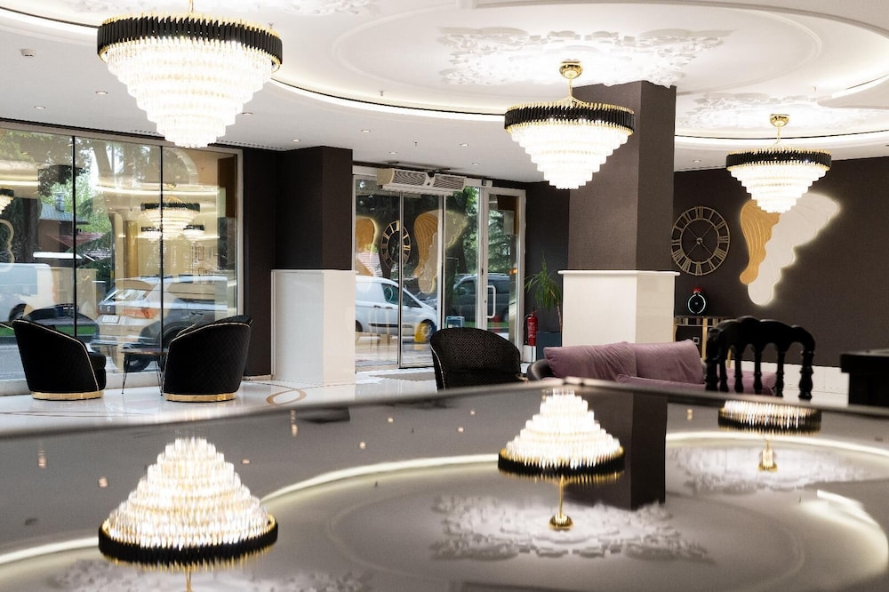 Golden Pearl Boutique Hotel - Adults Only 56/66