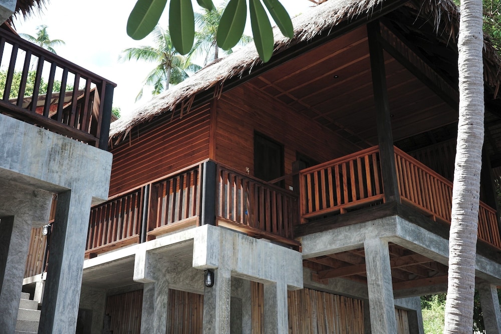 Freedom Beach Resort 1/50