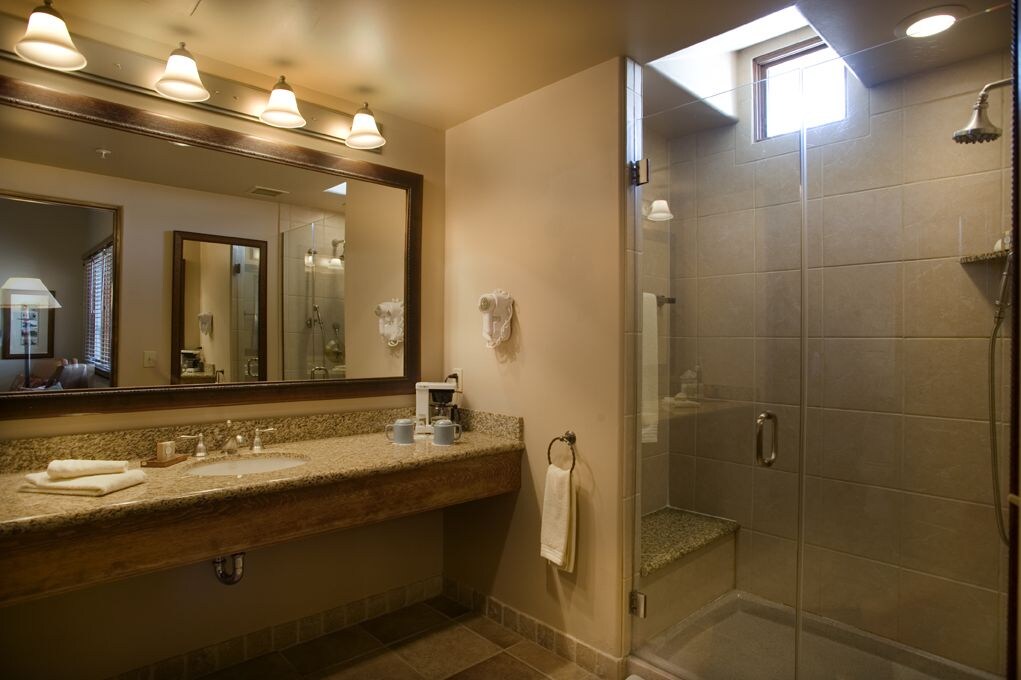 Hacienda, Standard, King Bed، The Hacienda Spa At Hotel Santa Fe 3/3