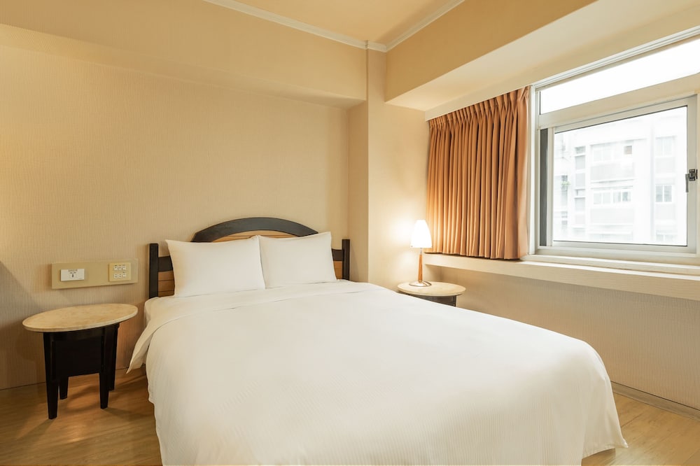 Kindness Hotel Weiwuying Sandou 25/49