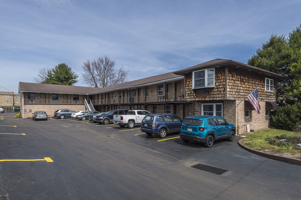Sunrise Inn Hershey thumb 4
