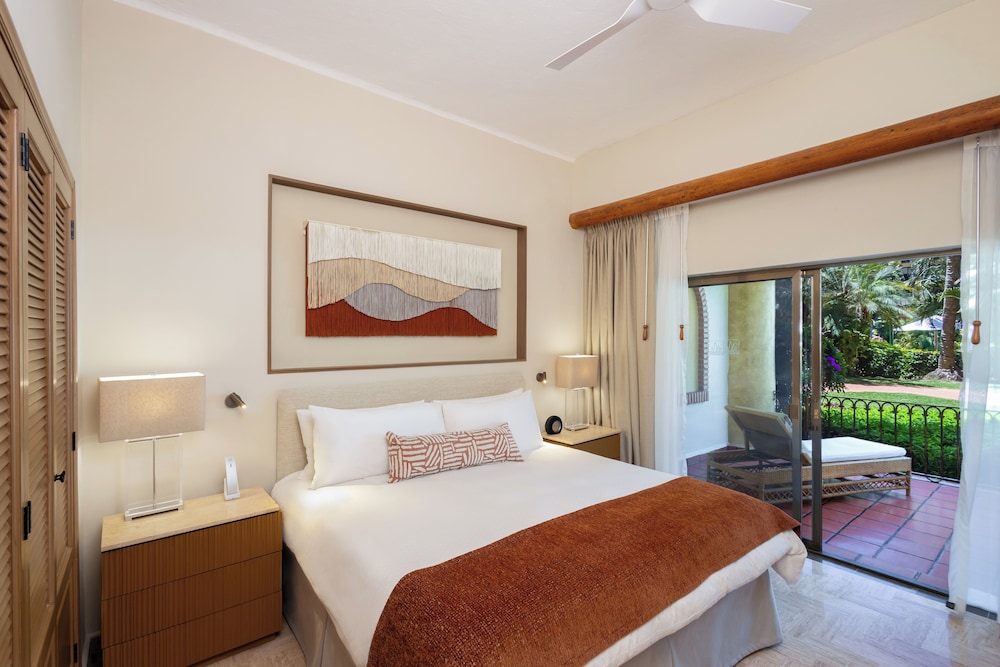Velas Vallarta Suites Resort All Inclusive 57/99