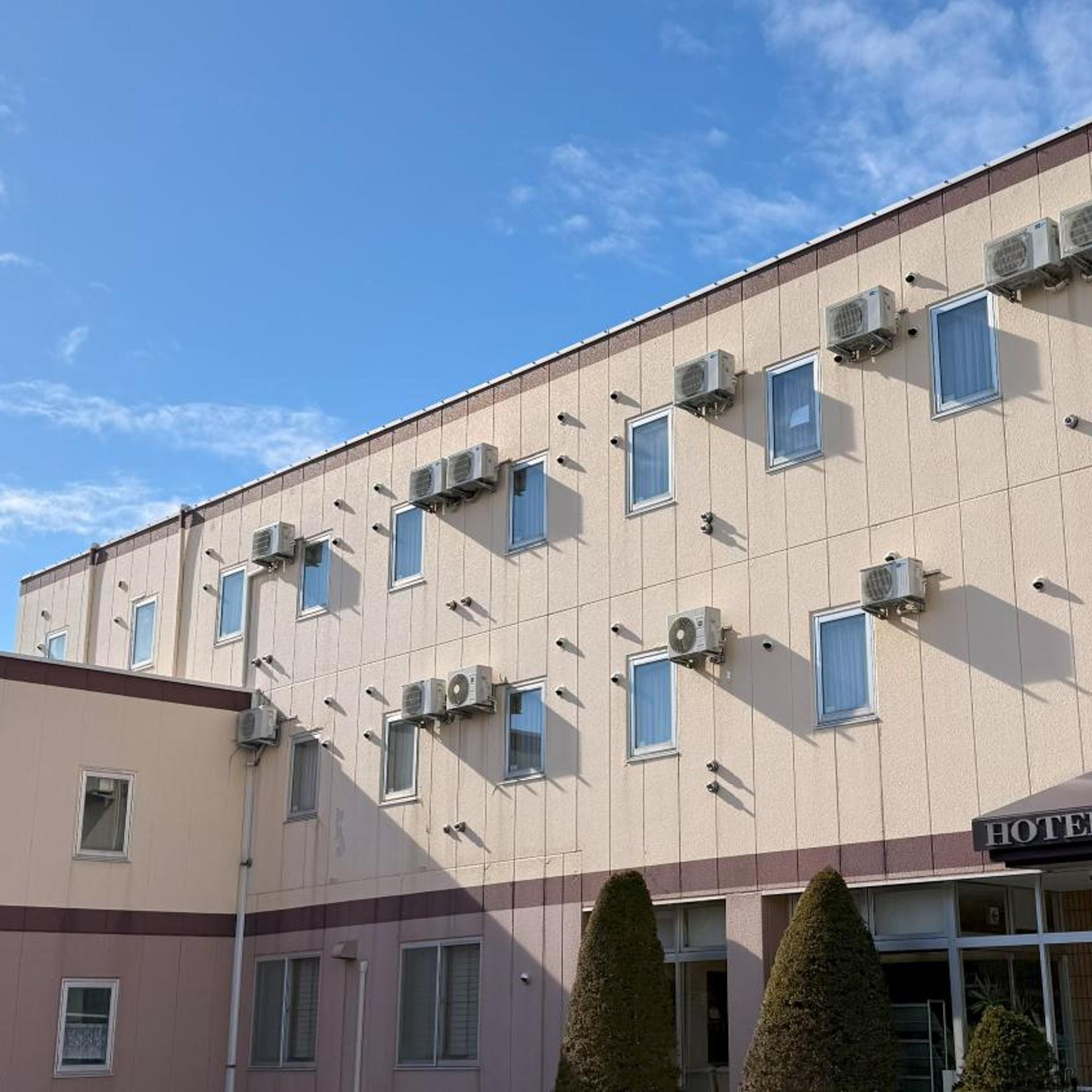 Hotel Sato 1/43