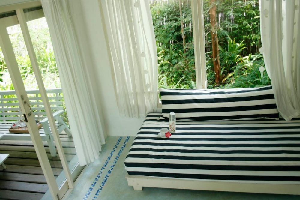 Brassiere Beach Resort 8/21