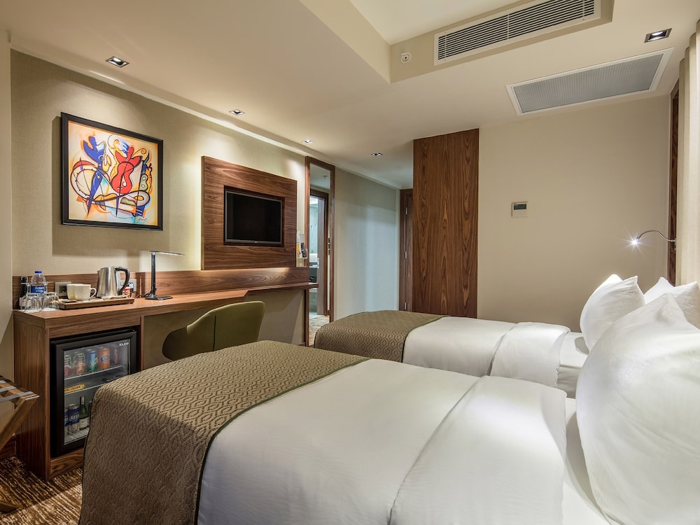 Holiday Inn Antalya - Lara 24/78