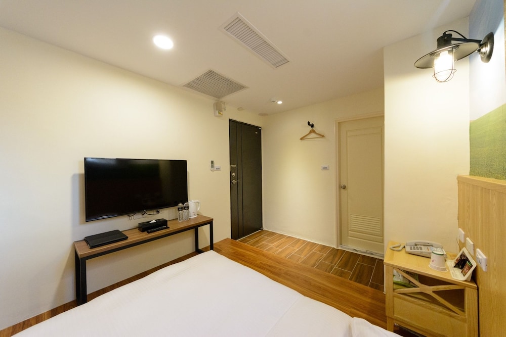 Jack House Hotel 30/36