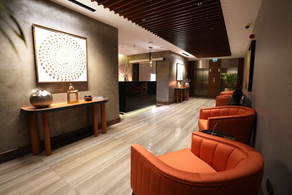 Bof Hotels Business 7/50