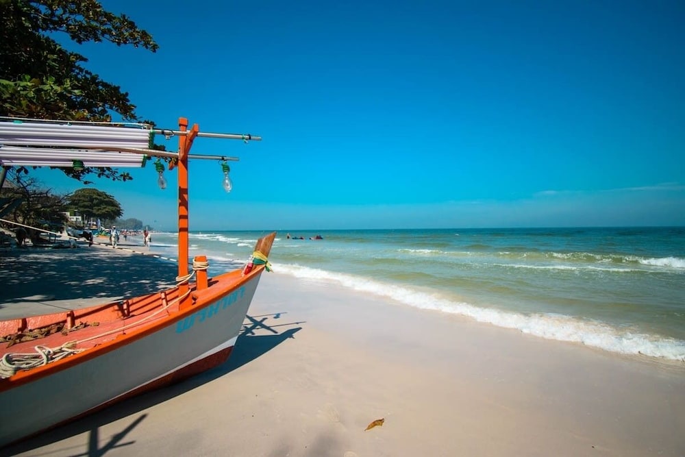 Kiang Haad Beach Hua Hin 65/74