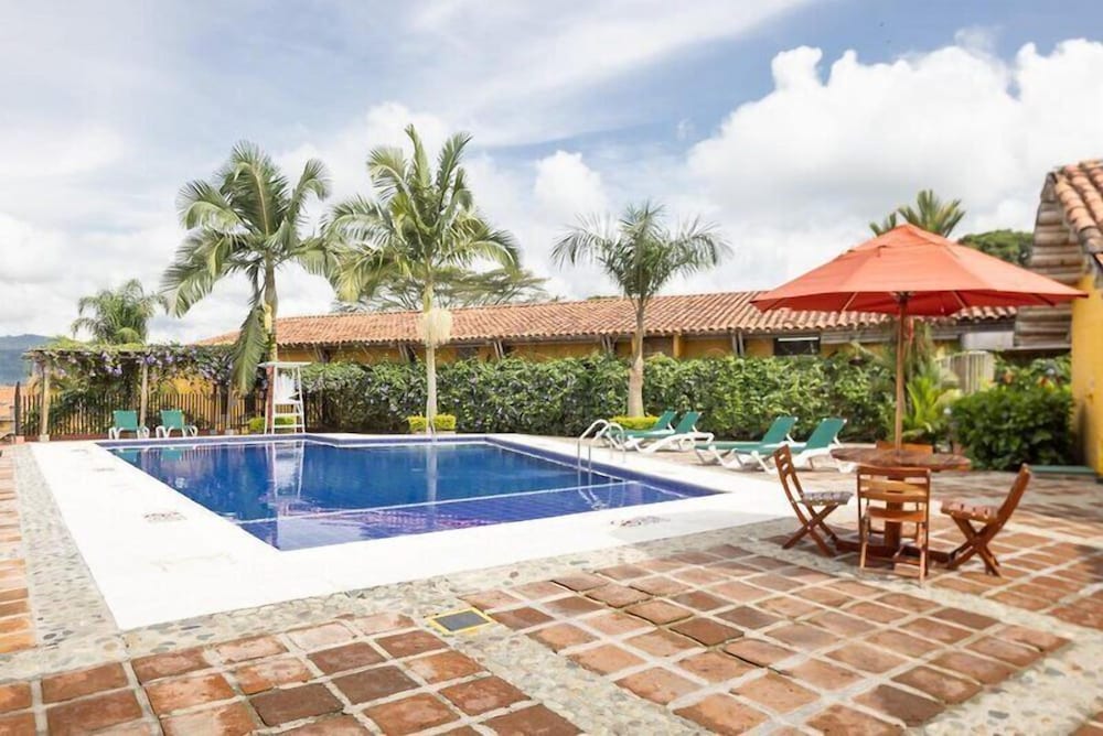 Decameron Panaca 25/50