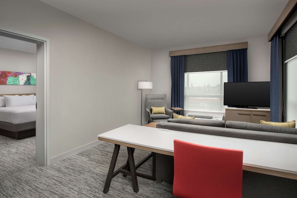 Hilton Garden Inn San Jose Airport 37/51