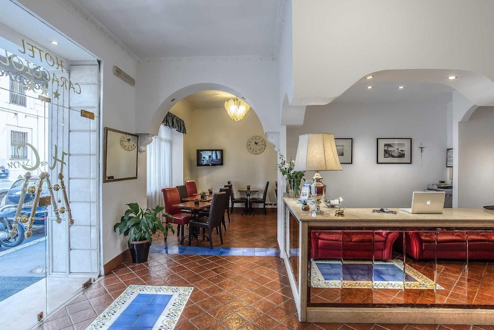 Hotel Caracciolo 5/62