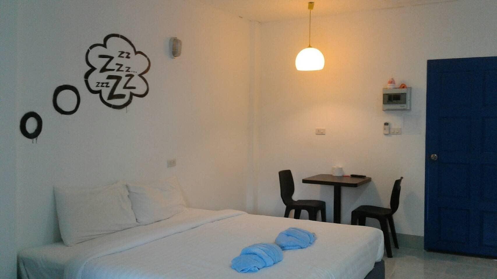 Blue Hip Apartment Nakhon Sri 7/13