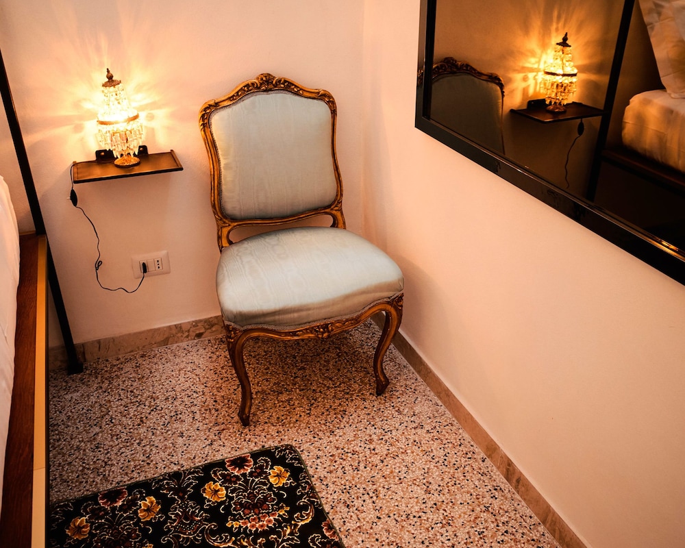 Casa Scianna Noto 33/49