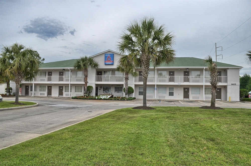 Studio 6 Extended Stay - Pascagoula, MS 37/42