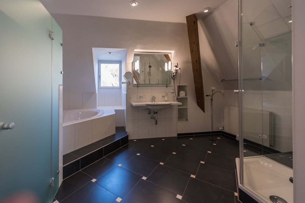 Parkhotel Gunten 49/50