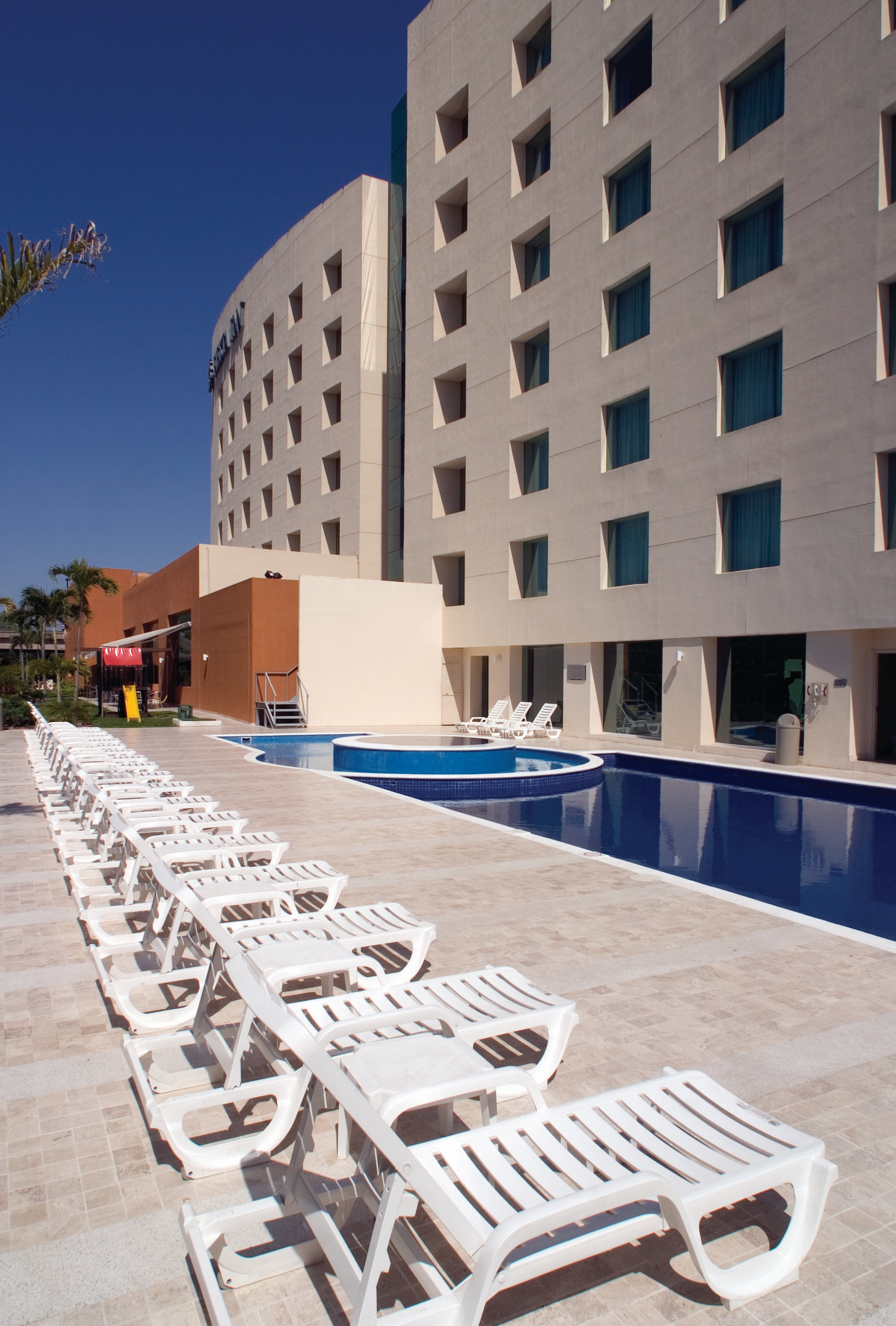 Fiesta Inn Culiacan 17/77