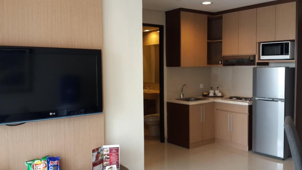 Atria Residences Gading Serpong 36/42