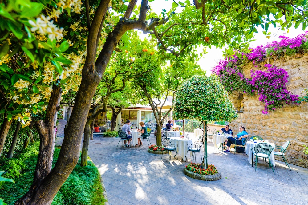 Antiche Mura Hotel 57/66