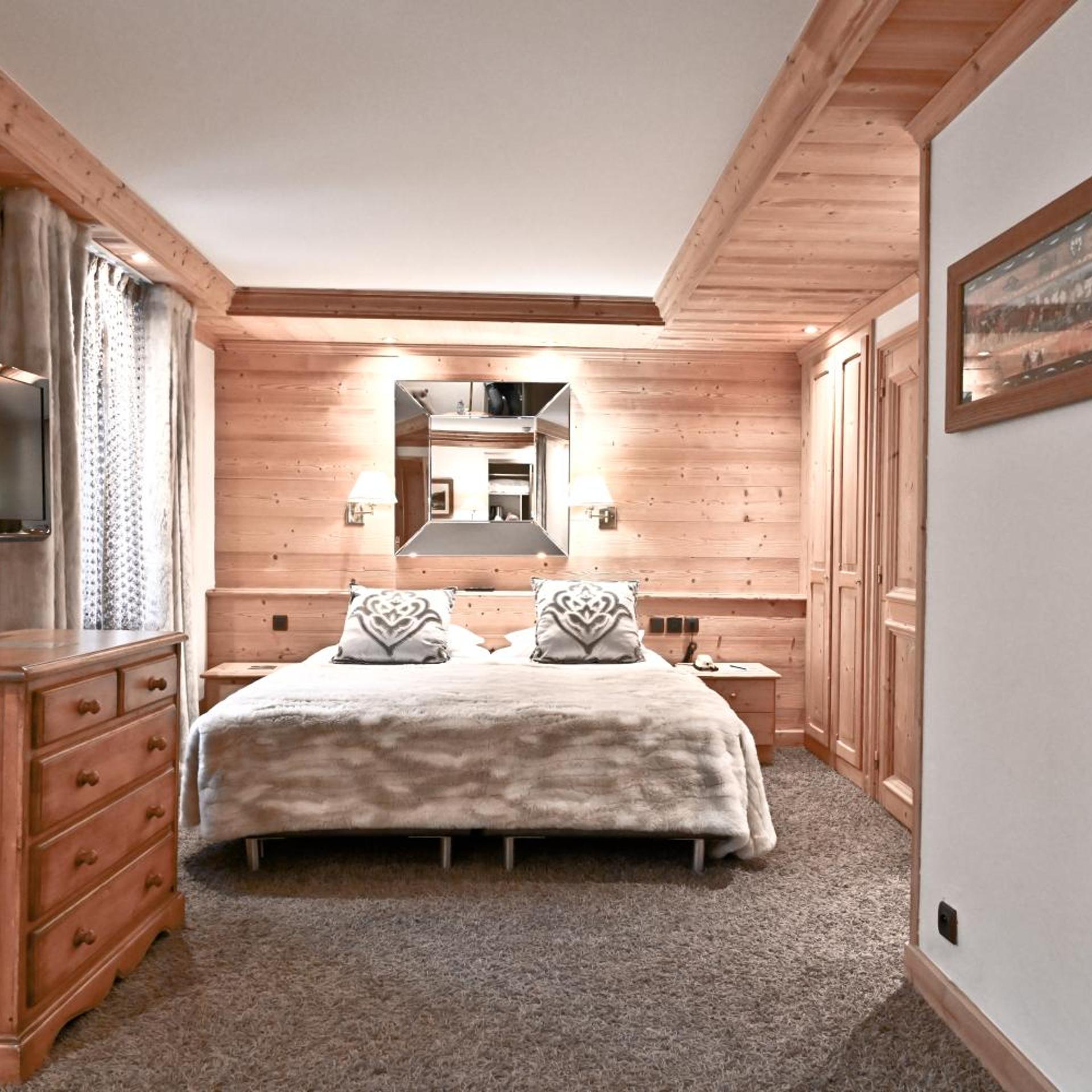Superior, Double Bed, Village View