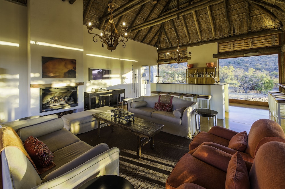 Ekuthuleni Lodge 32/50