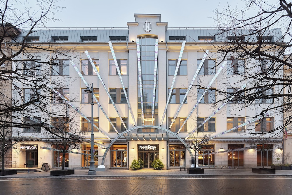 Neringa Hotel 46/50