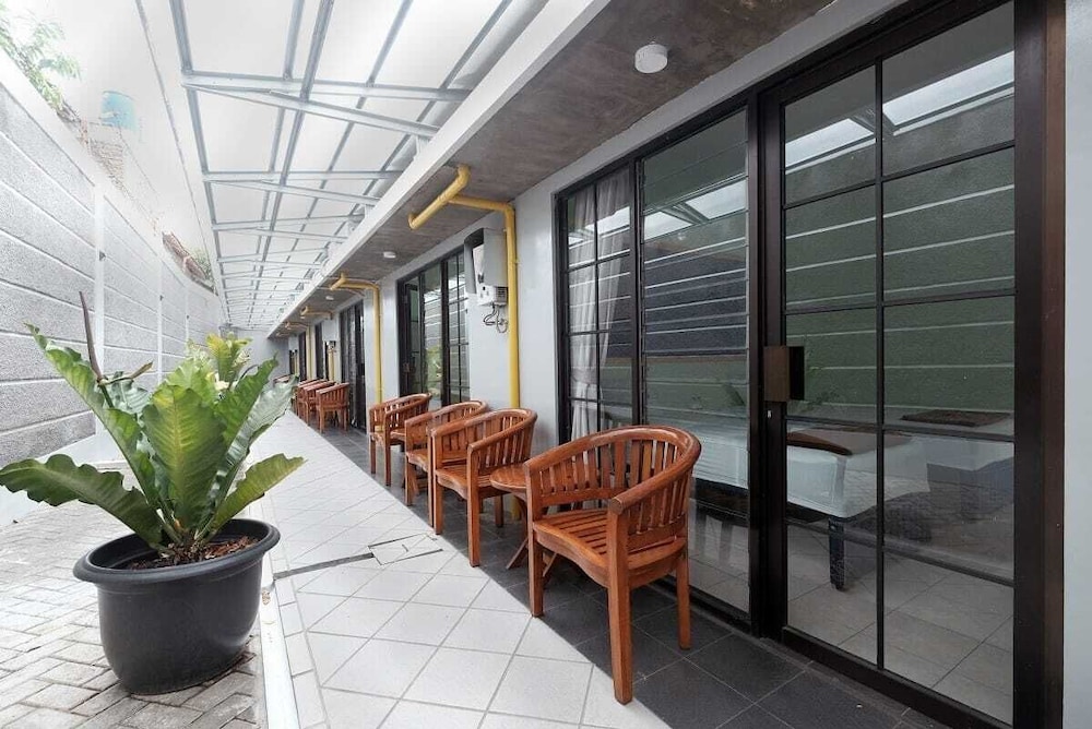 Hotel Griya Wijaya 2/20