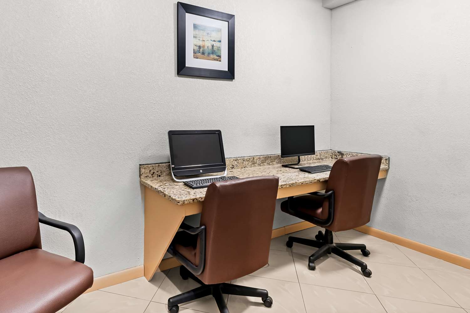 Best Western Plus Magee Inn & Suites 30/35