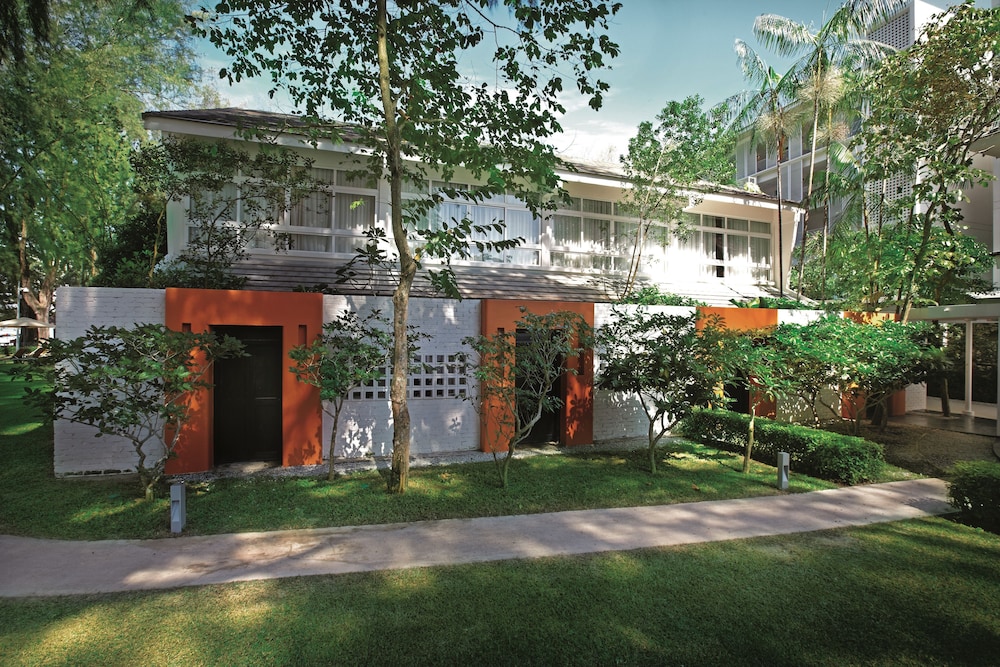Lone Pine Penang a Tribute Portfolio Resort