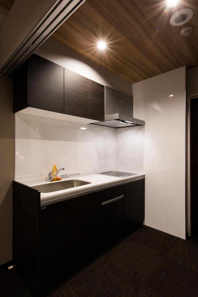 Inova Kanazawaekimae Hotel Suite 4/47