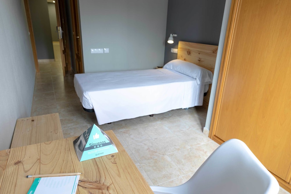 Albergue Alda Estella Hostel 33/61