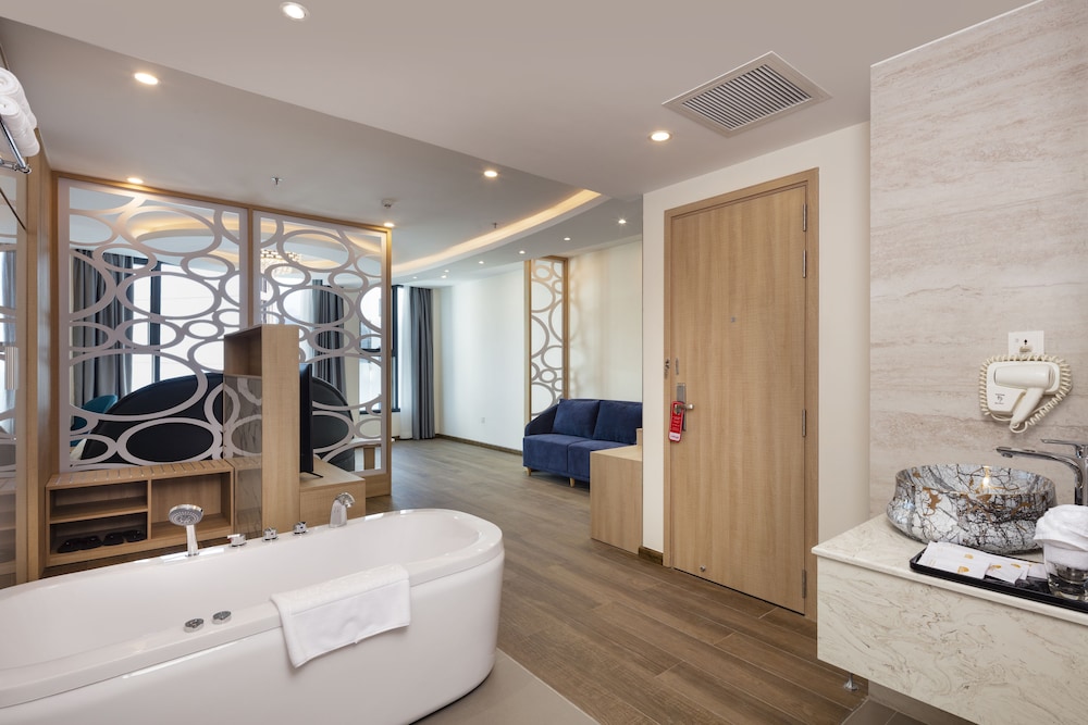 Lucky Sun Hotel 49/49