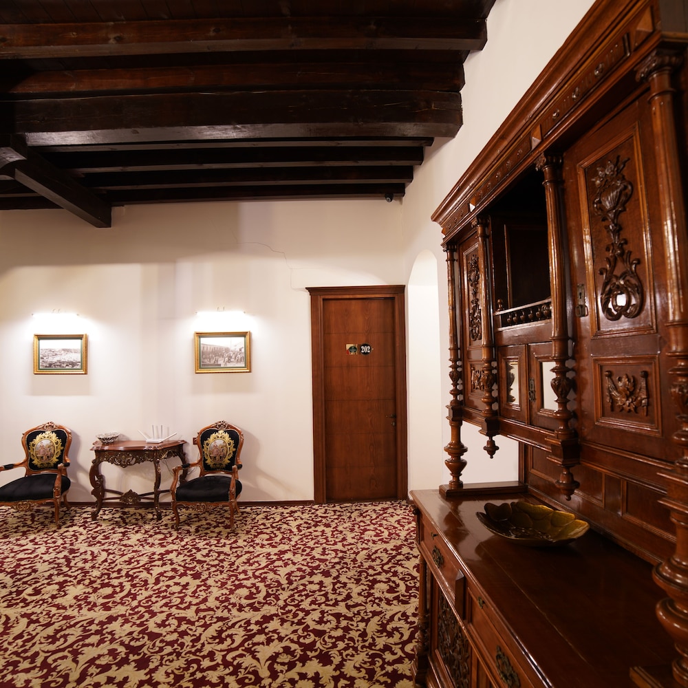 Panderma Port Hotel 36/54
