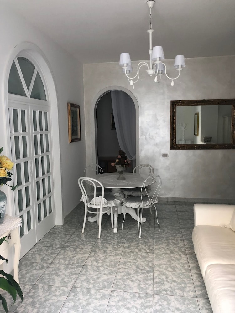 Villa Nicolaus 30/47