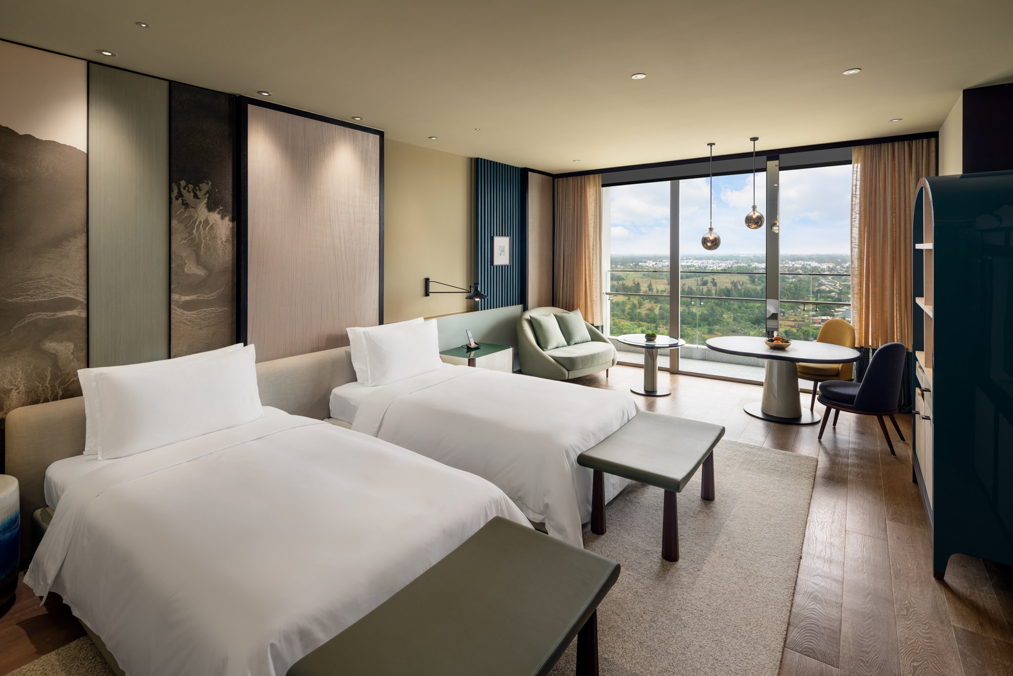 DELUXE OCEAN VIEW TWIN (NON SMOKING)